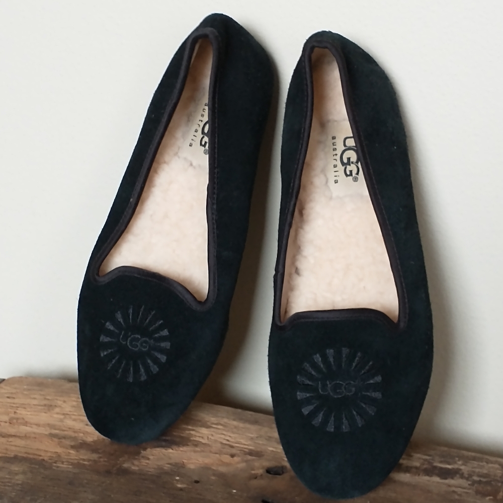 UGG black suede ballet flats, EUC shearling lined, size 2